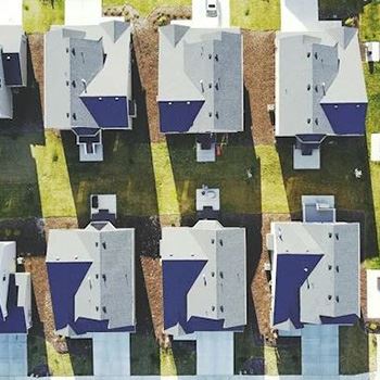 Houses in a neighborhood